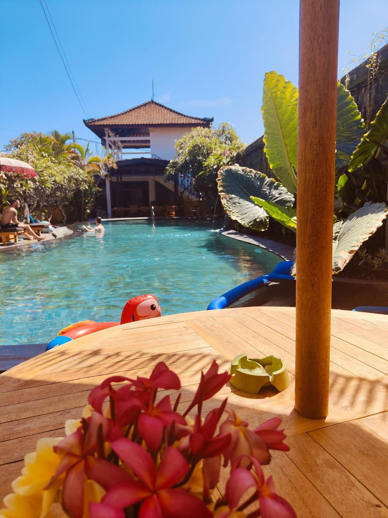 Berlian Inn Kuta Beach Dış mekan fotoğraf